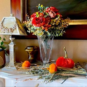 Holiday Sale! Make Me an Offer💥 .           HAPPY HOLIDAYS🎄🌲🎄🌲💫